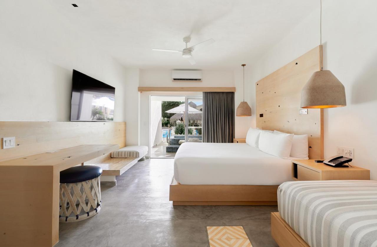 Bahia Hotel & Beach House Cabo San Lucas Exterior photo